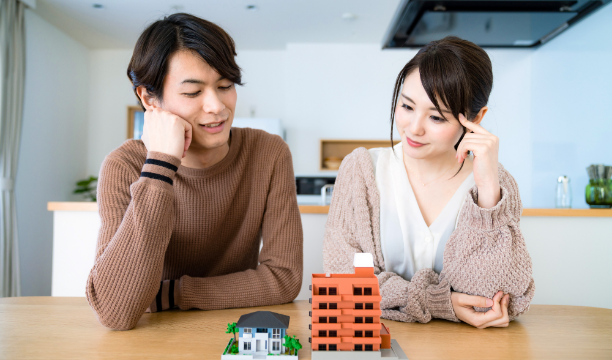 希望の条件にあった土地や物件を見つけるのに時間がかかる…　イメージ